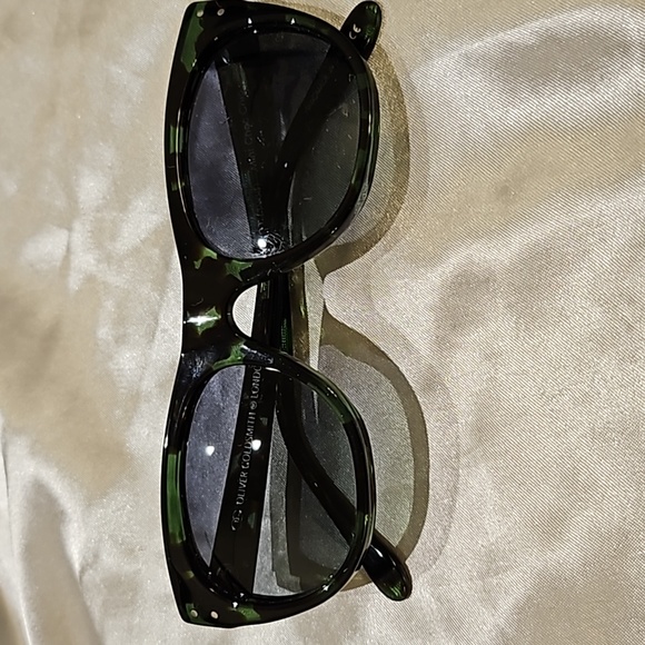 💯Auth Oliver Goldsmith Lancelot Mint choc chip sunglasses 🇮🇹 - Picture 3 of 11